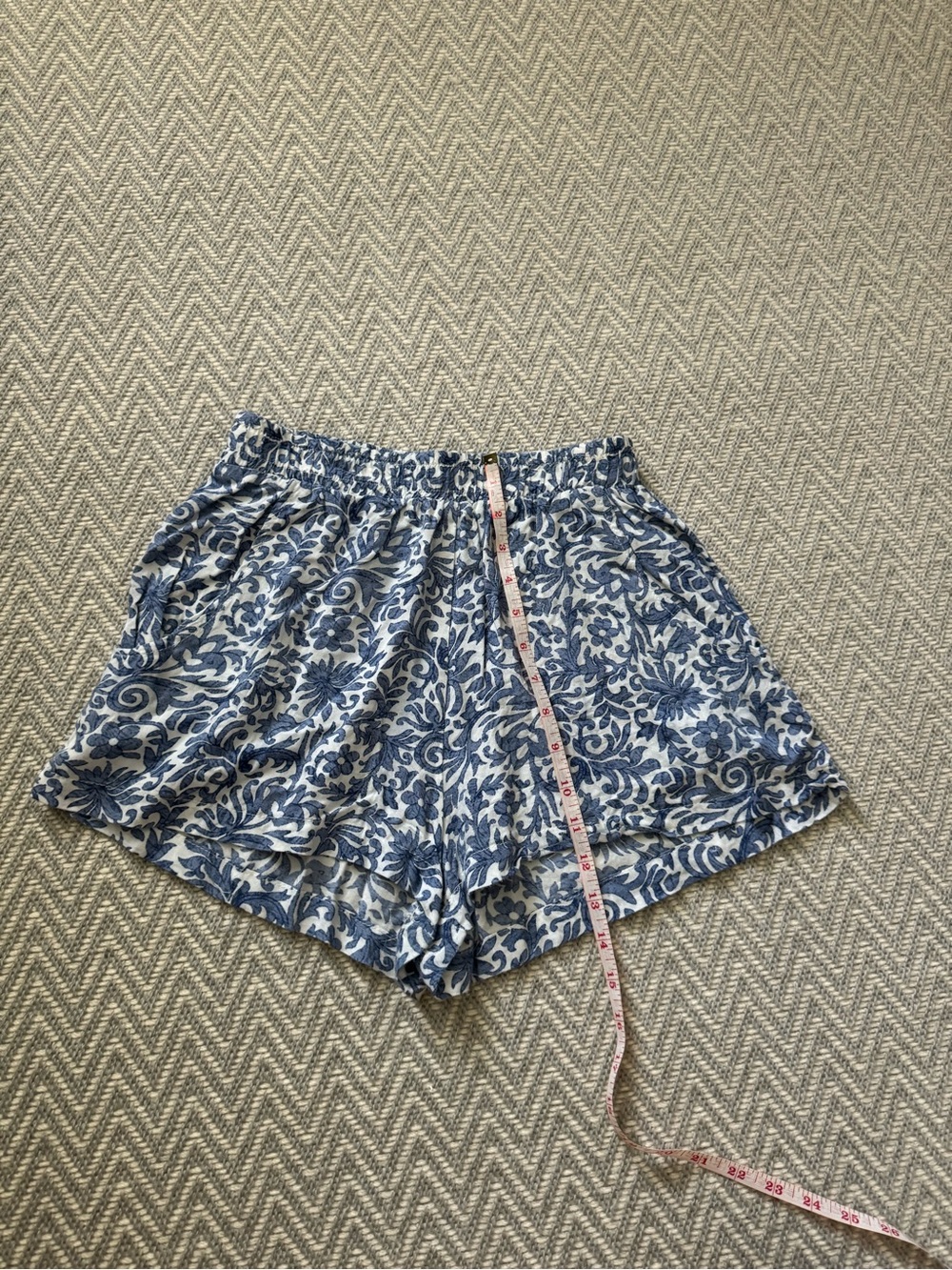 Lucy Love Blue Floral Casual Athletic Shorts